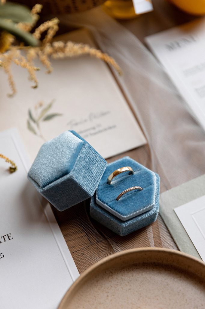 wedding photographer in Europe rings