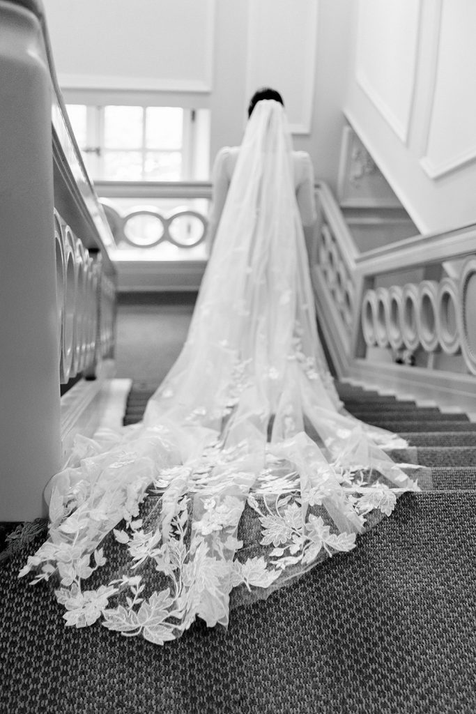 veil wedding day italy