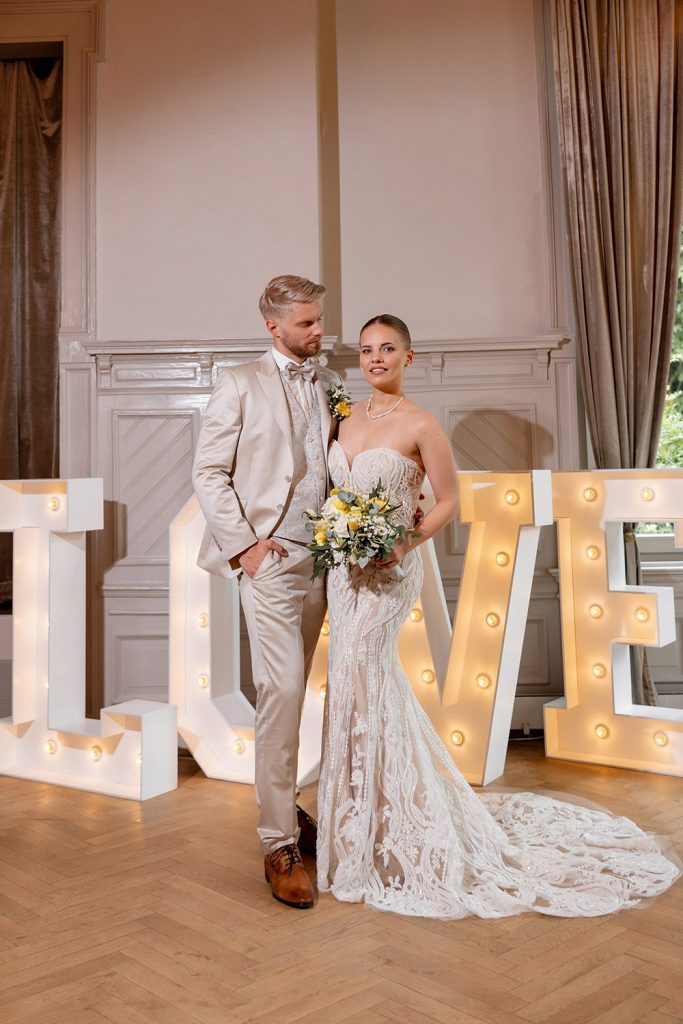 wedding photographer in Europe couple brautpaar