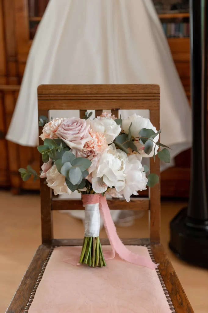 wedding bouquet on the chair